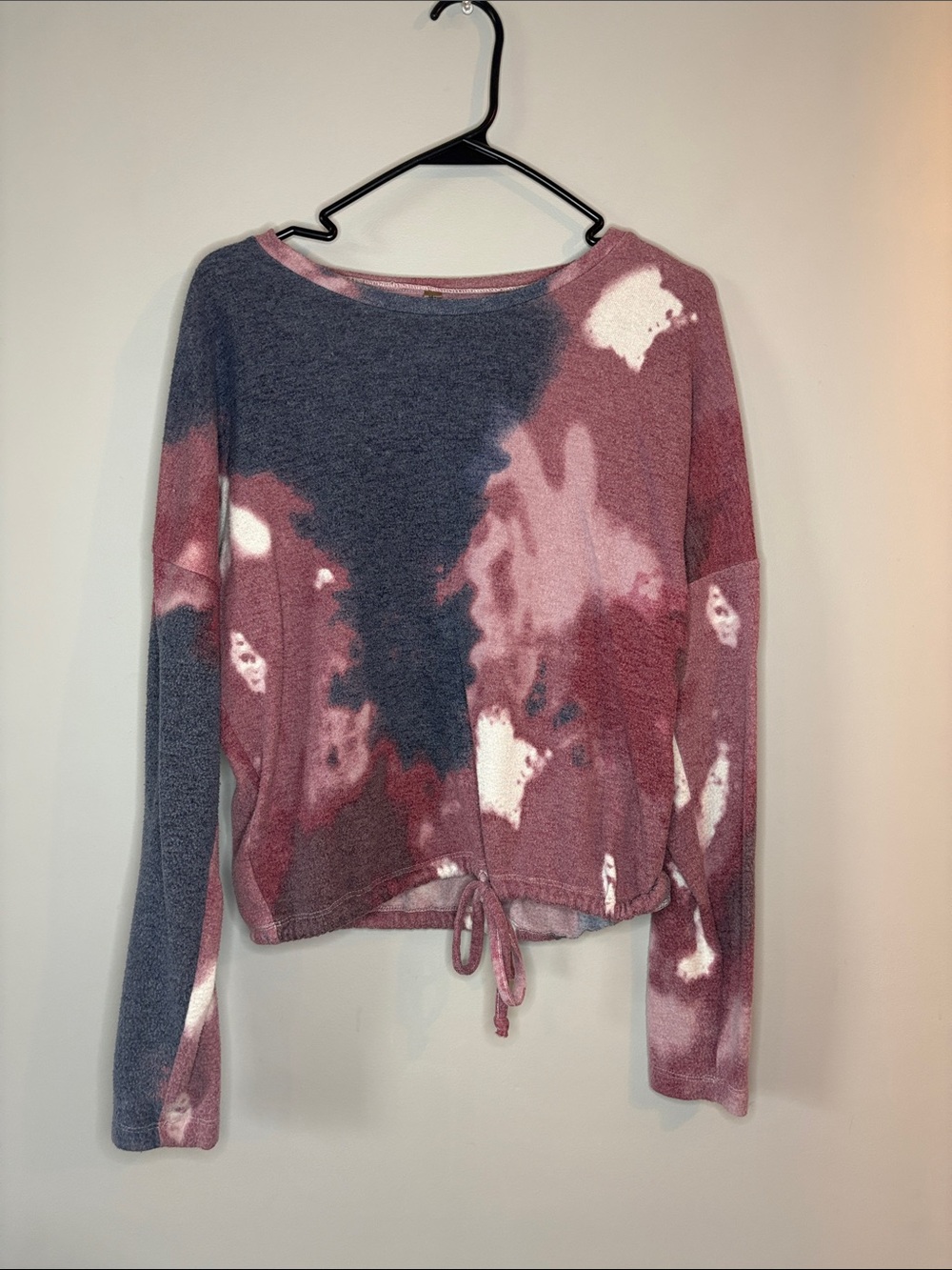 Tie-Dye Long Sleeve Drawstring Top in Rose and Charcoal